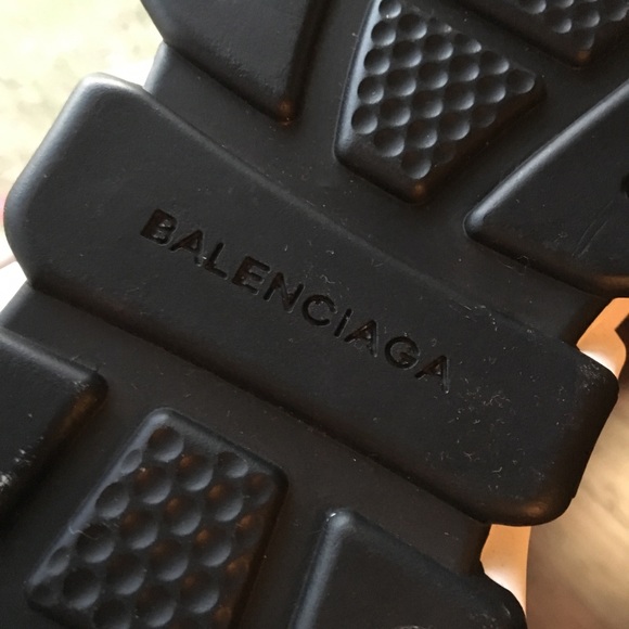 SOLD Balenciaga Speed Trainers - Picture 8 of 8